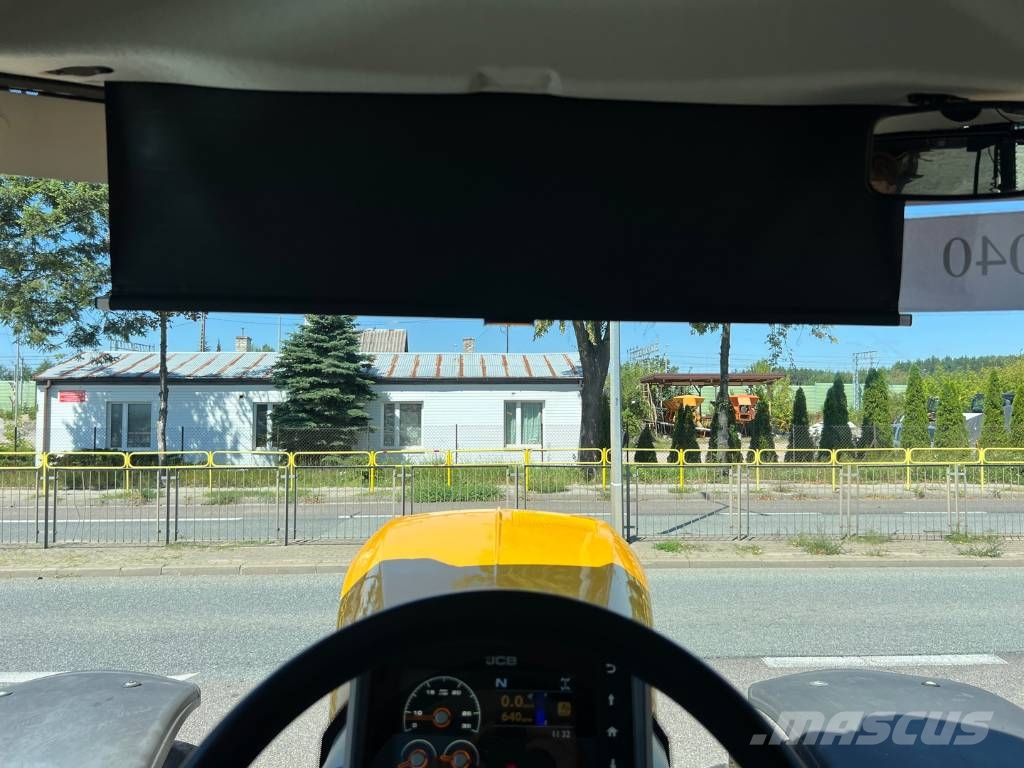JCB Fastrac 4220 Tractores