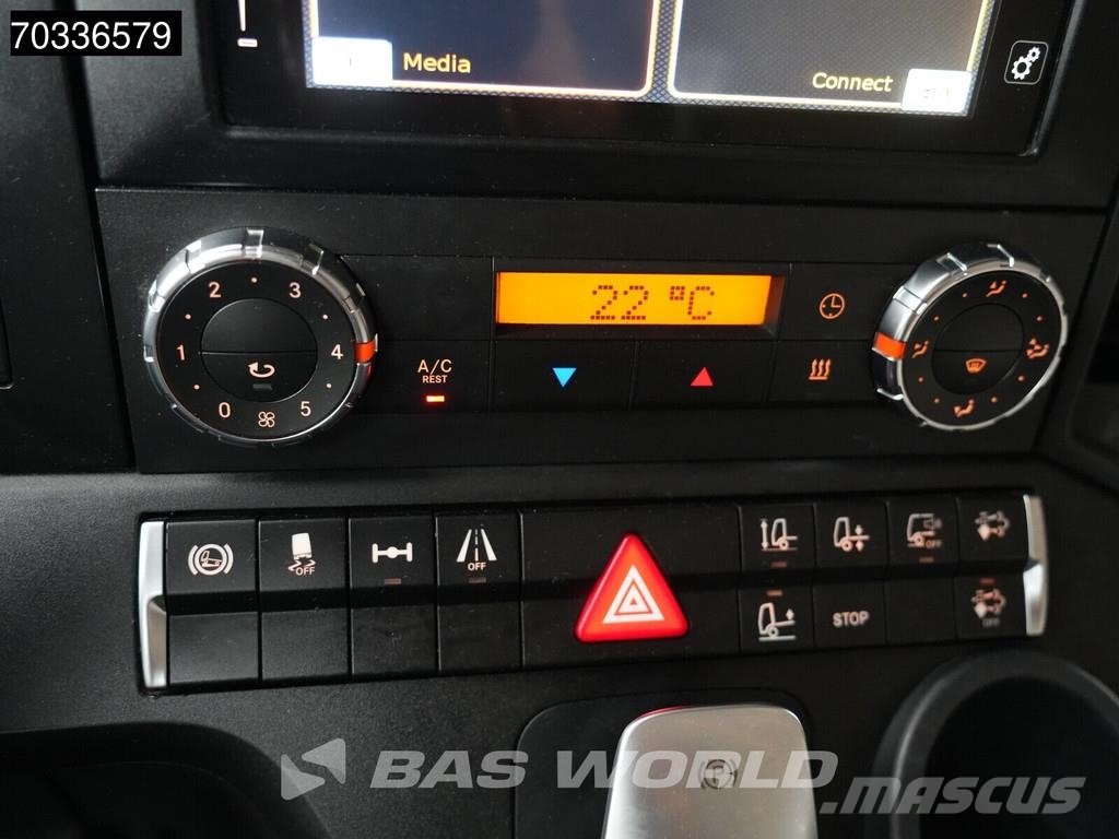 Mercedes-Benz Actros 1851 4X2 BigSpace APK Mega 2x Tanks Tahače