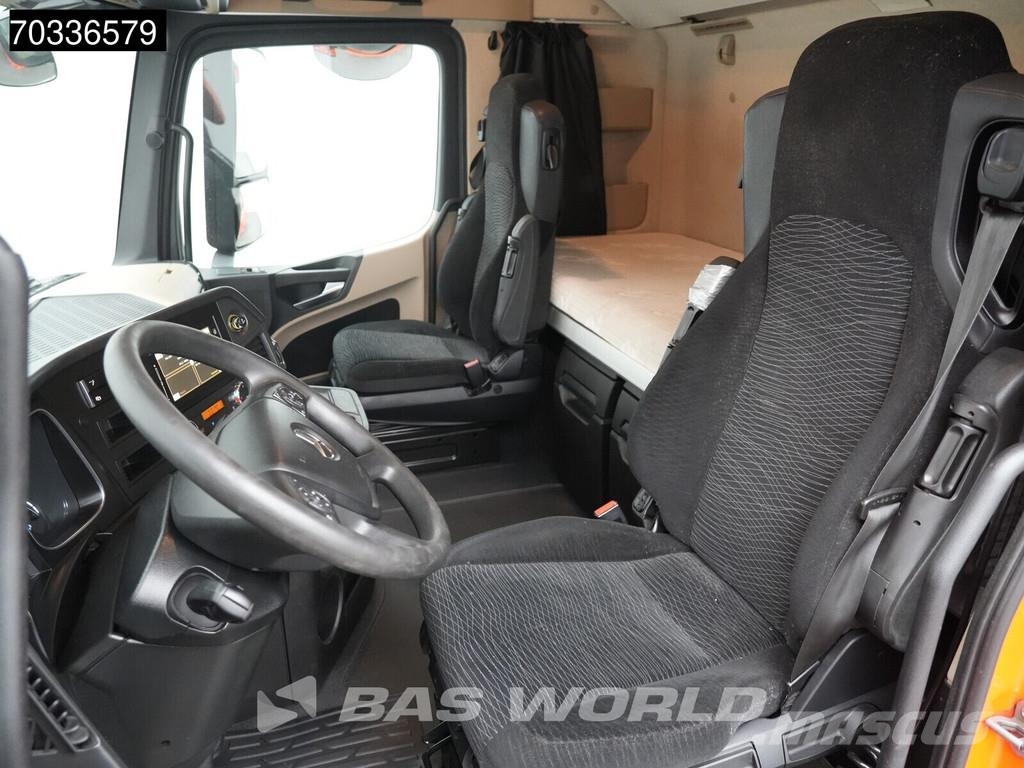 Mercedes-Benz Actros 1851 4X2 BigSpace APK Mega 2x Tanks Tahače