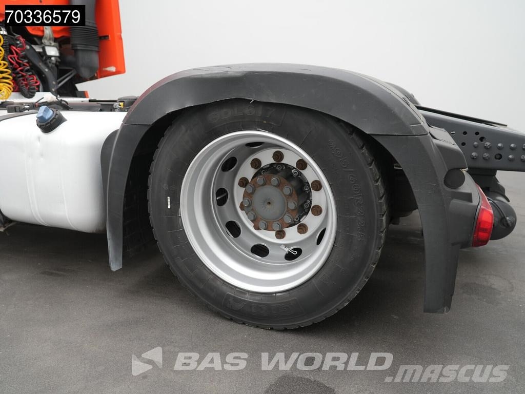 Mercedes-Benz Actros 1851 4X2 BigSpace APK Mega 2x Tanks Tahače
