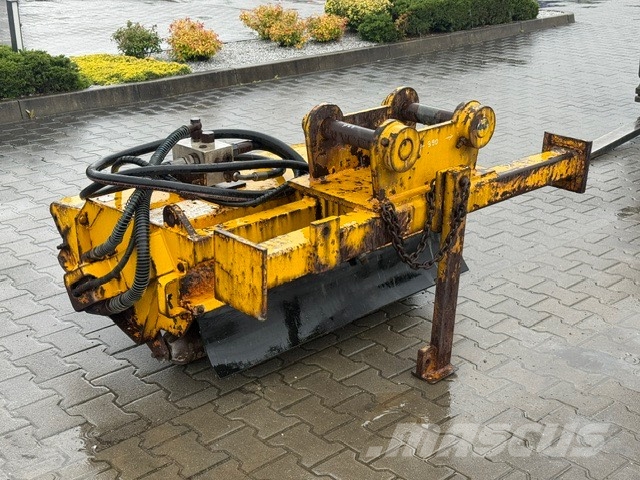 Geismar Liebherr REXQUOTE Excavator Attachment Railroad عربات صيانة خطوط السكك الحديدية