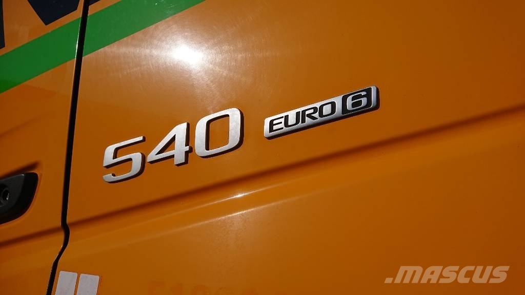 Volvo FH540 Camiones elevadores de gancho