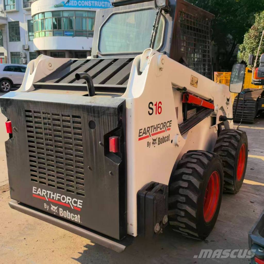Bobcat S 16 Lietoti riteņu kompaktiekrāvēji