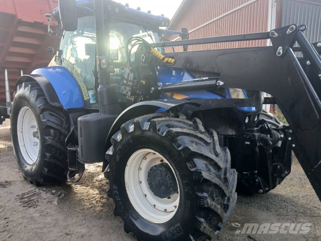 New Holland T 7.245 Traktori