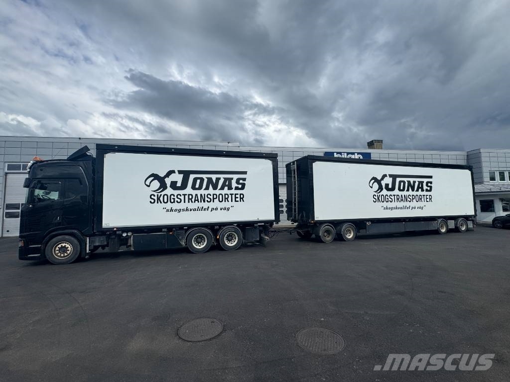 Scania S650 B6x2 Komplett flisekipage Camiones volquete para virutas de madera