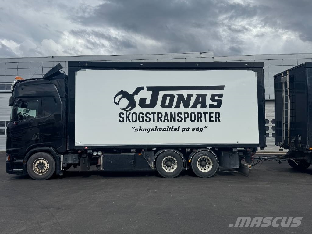 Scania S650 B6x2 Komplett flisekipage Camiones volquete para virutas de madera