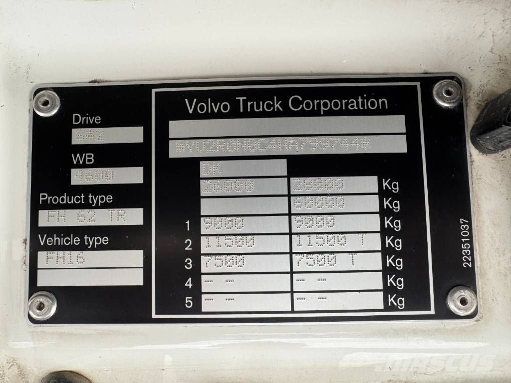 Volvo FH16/550 6x2*4 HMF 3220K4 Euro 6 شاحنات الرافعات