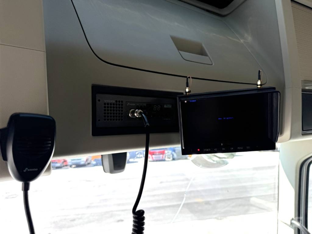 Volvo FH16/550 6x2*4 HMF 3220K4 Euro 6 شاحنات الرافعات