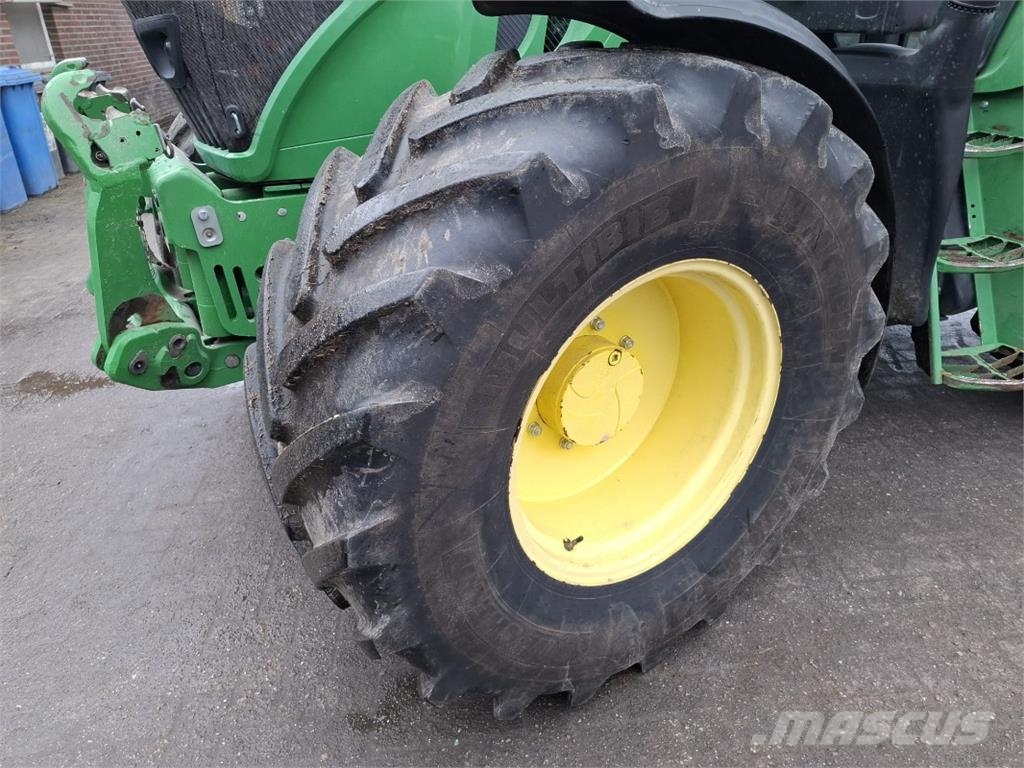 John Deere 6100MC Sonstige Landmaschinen