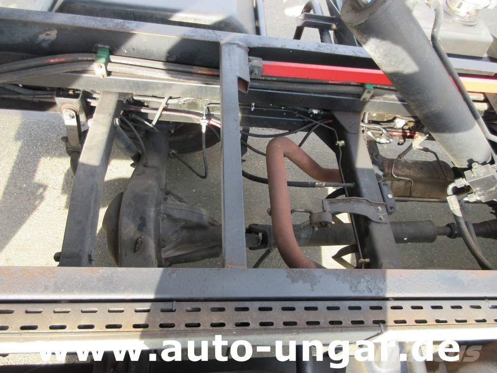 Nissan Cabstar 35.14 Mecagil Lebon Müllwagen BOM Garbage 垃圾車