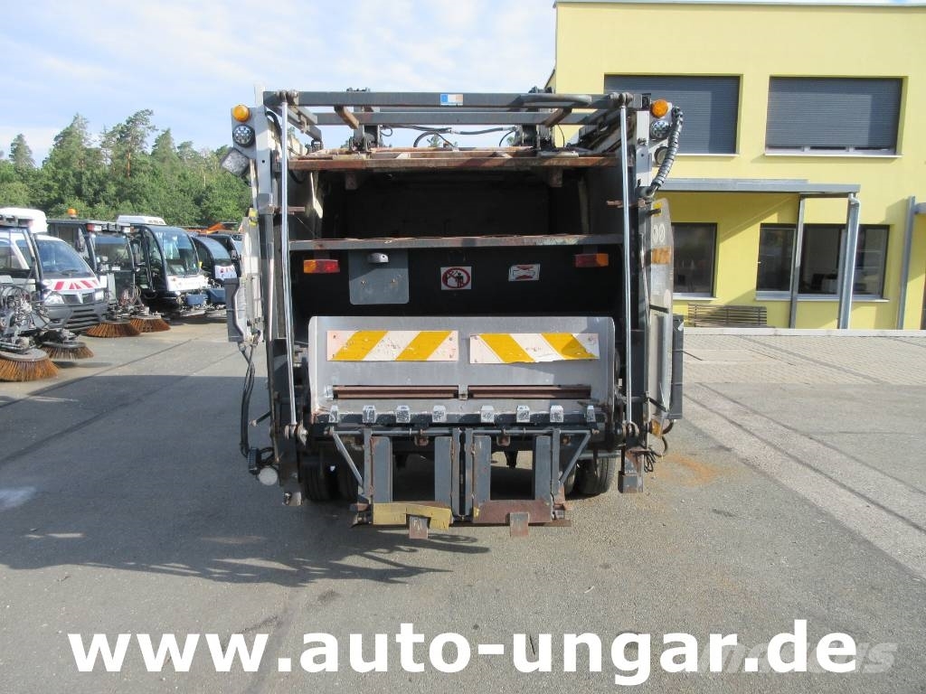 Nissan Cabstar 35.14 Mecagil Lebon Müllwagen BOM Garbage 垃圾車