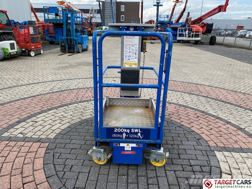 Power Tower Nano Electric Vertical Mast Work Lift 450cm 垂直升降工作台