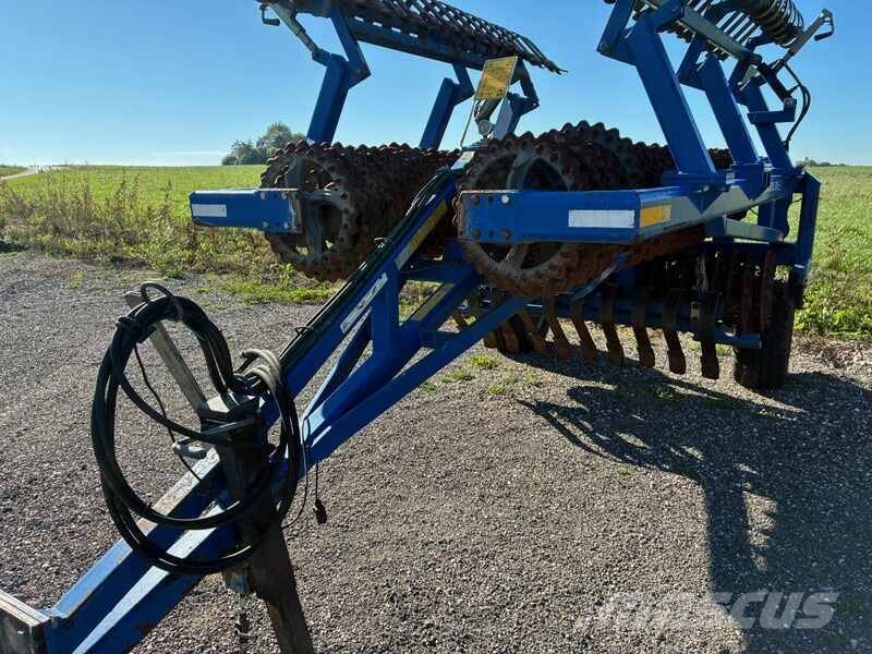 Dal-Bo 830 Crosskill Valser