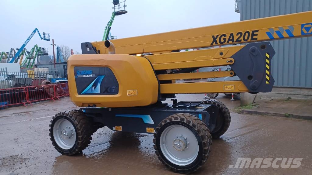 XCMG XGA 20 曲臂高空工作平台
