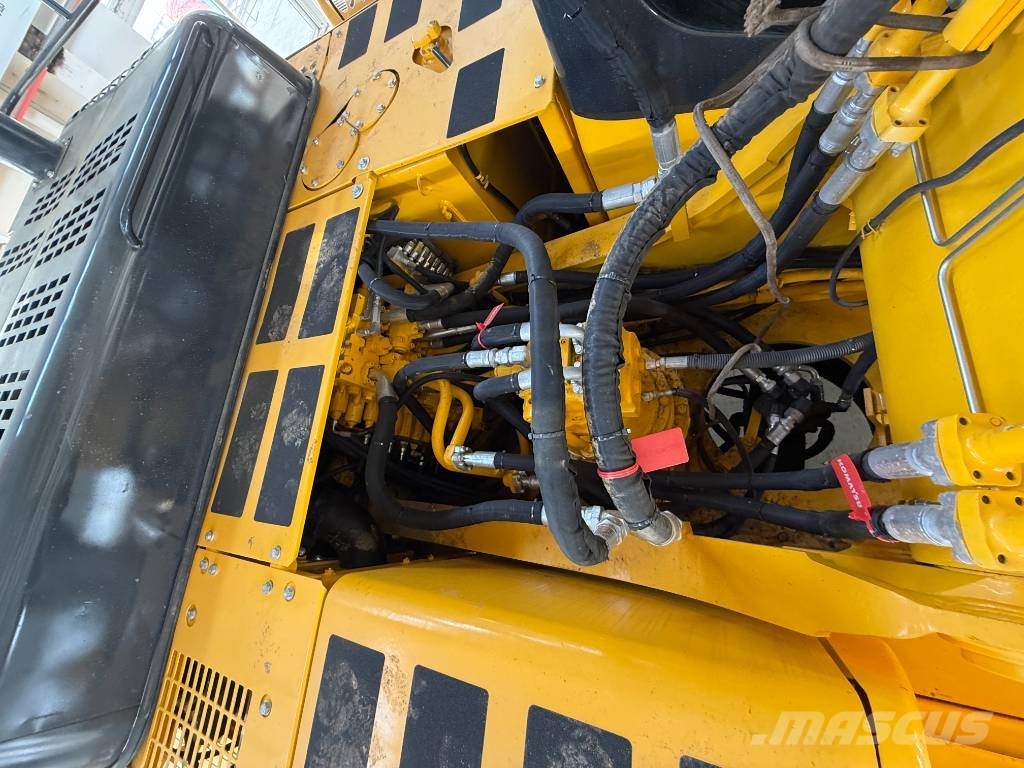 Komatsu PC 350 حفارات زحافة