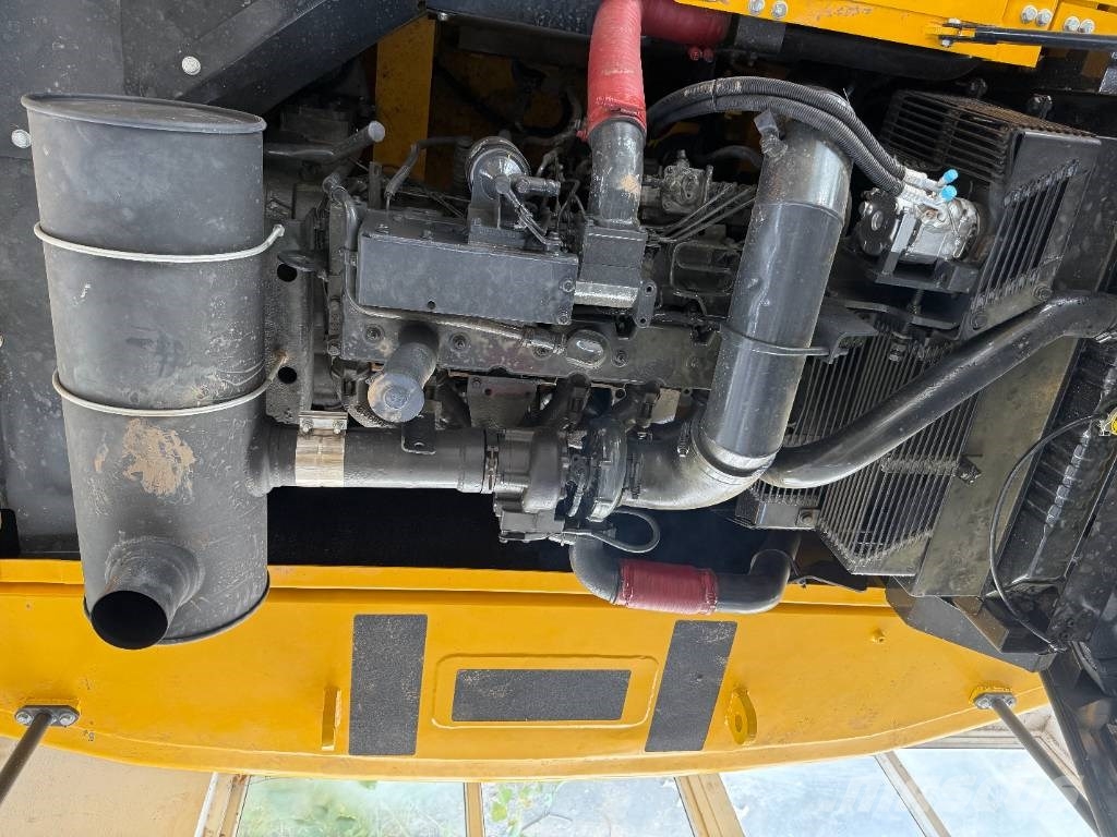 Komatsu PC 350 حفارات زحافة