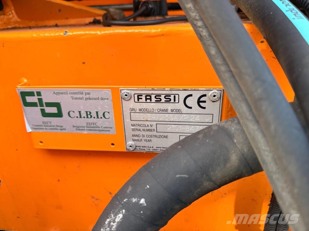 Scania P400 6x4 / Kipper / Retarder / Fassi F235AXP.24 / Самоскиди