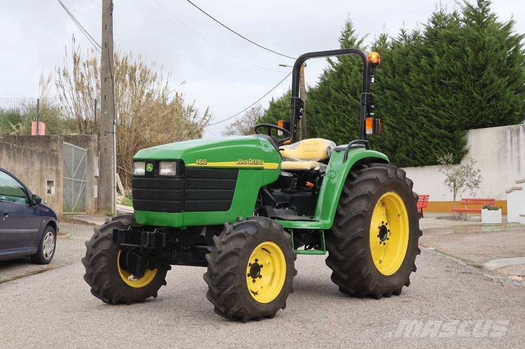 John Deere 4610 Traktory