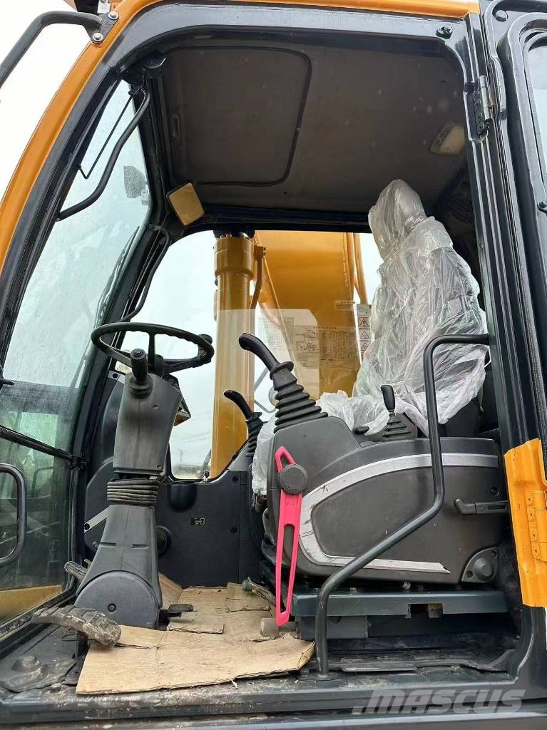 Hyundai Robex 210 W-9 Wheeled excavators
