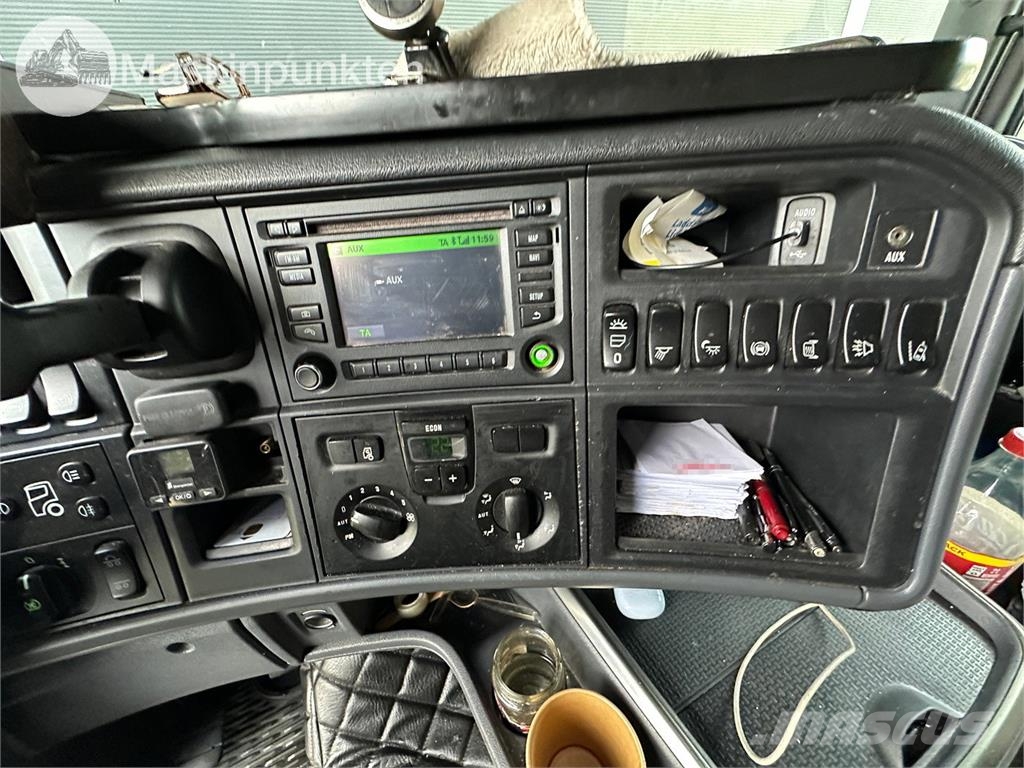 Scania R490LA6X2/4MNB 牵引车