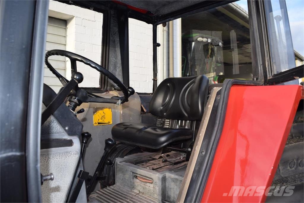 Case IH 840 Trattori