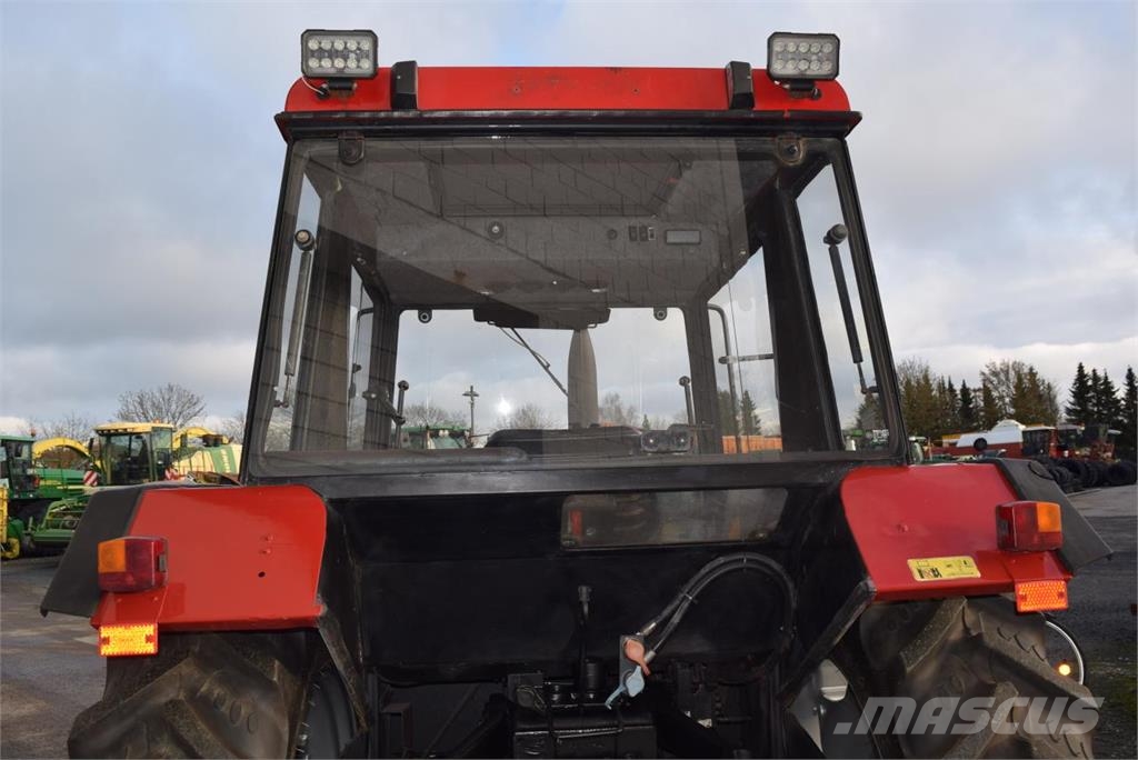 Case IH 840 Trattori