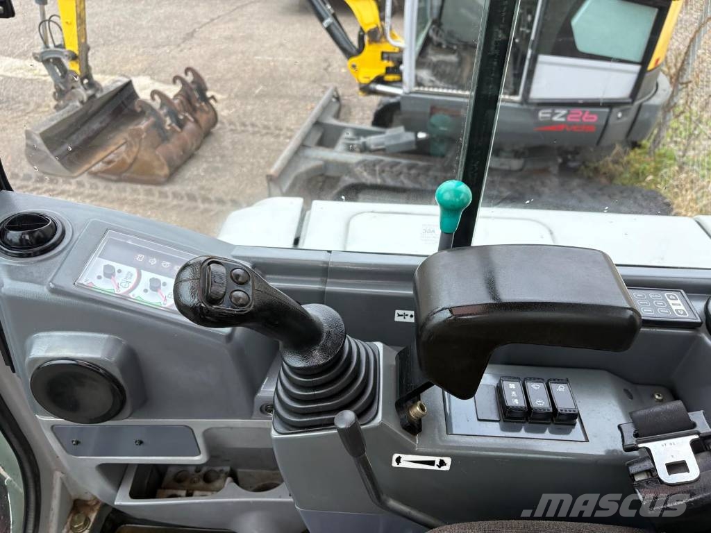 Takeuchi TB 228 POWERTILT!! 2 bakken Mini ekskavatori < 7 t