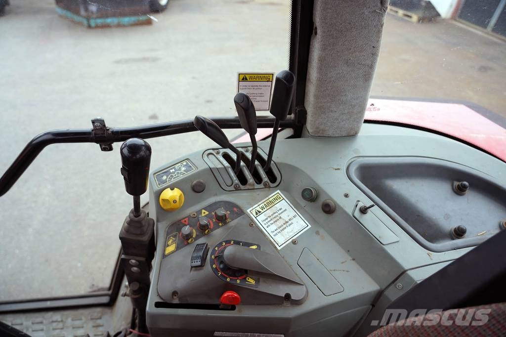 Massey Ferguson 6180 / BHH601 曳引機