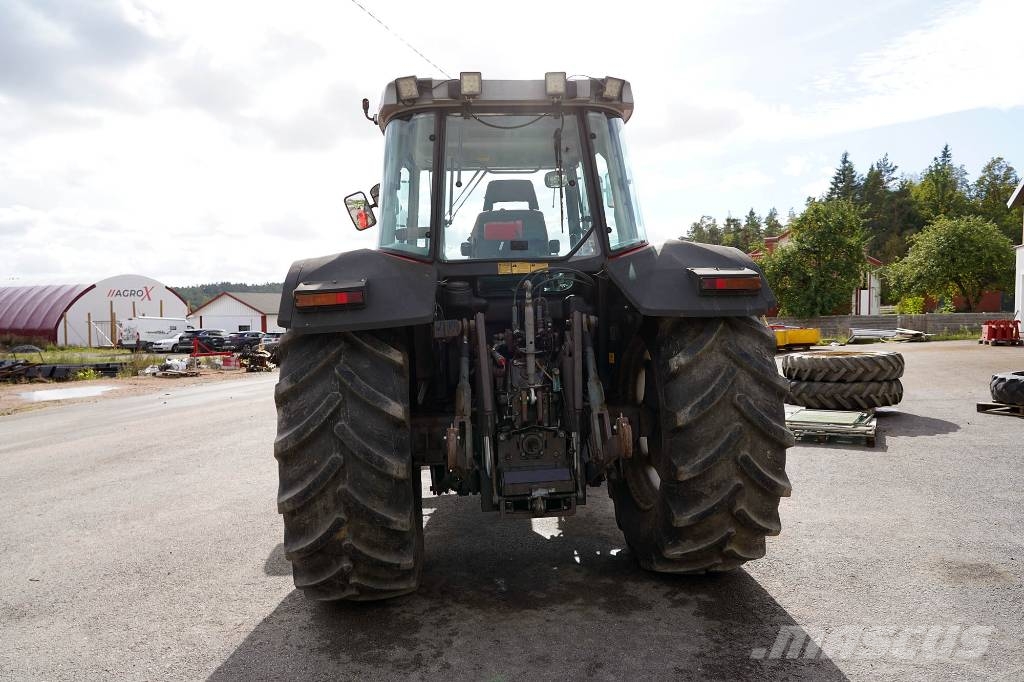 Massey Ferguson 6180 / BHH601 Traktorer