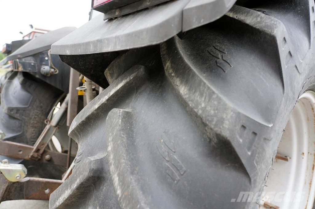 Massey Ferguson 6180 / BHH601 曳引機