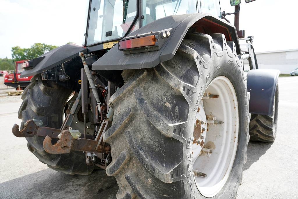 Massey Ferguson 6180 / BHH601 Traktorer
