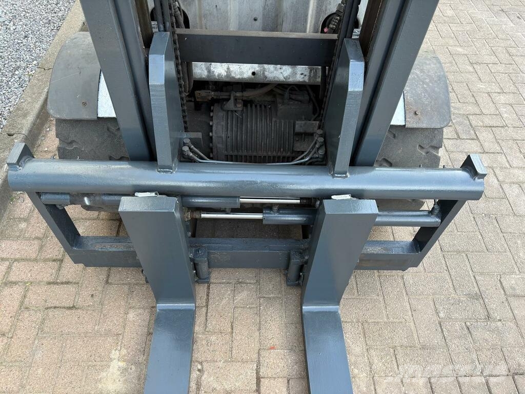 Still RX60-50 Electric forklifts