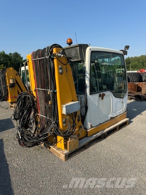 Liebherr A 316 USED CAB + LIFT Cabine en interieur