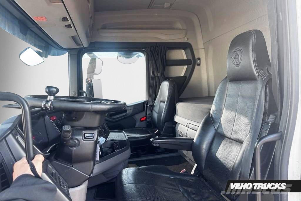 Scania R520B6X2NB Fjärrbil Kyl&Frys ボックスボディー、ウイング、箱車