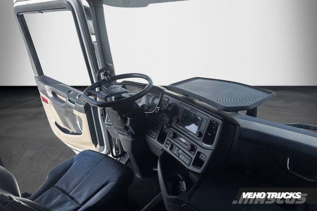 Scania R520B6X2NB Fjärrbil Kyl&Frys ボックスボディー、ウイング、箱車