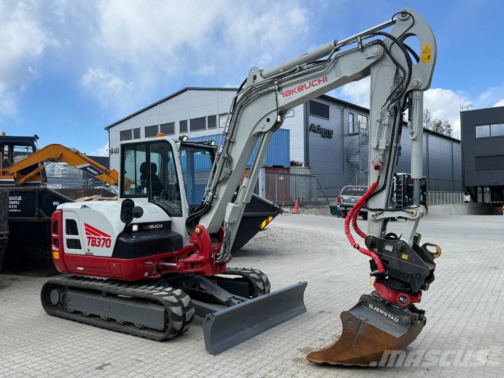 Takeuchi TB 370 中型挖土機/掘鑿機/挖掘機 7t-12t