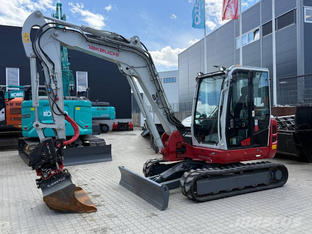 Takeuchi TB 370 中型挖土機/掘鑿機/挖掘機 7t-12t