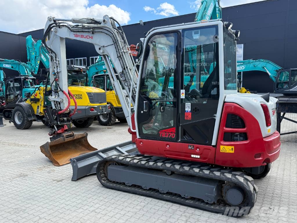 Takeuchi TB 370 中型挖土機/掘鑿機/挖掘機 7t-12t