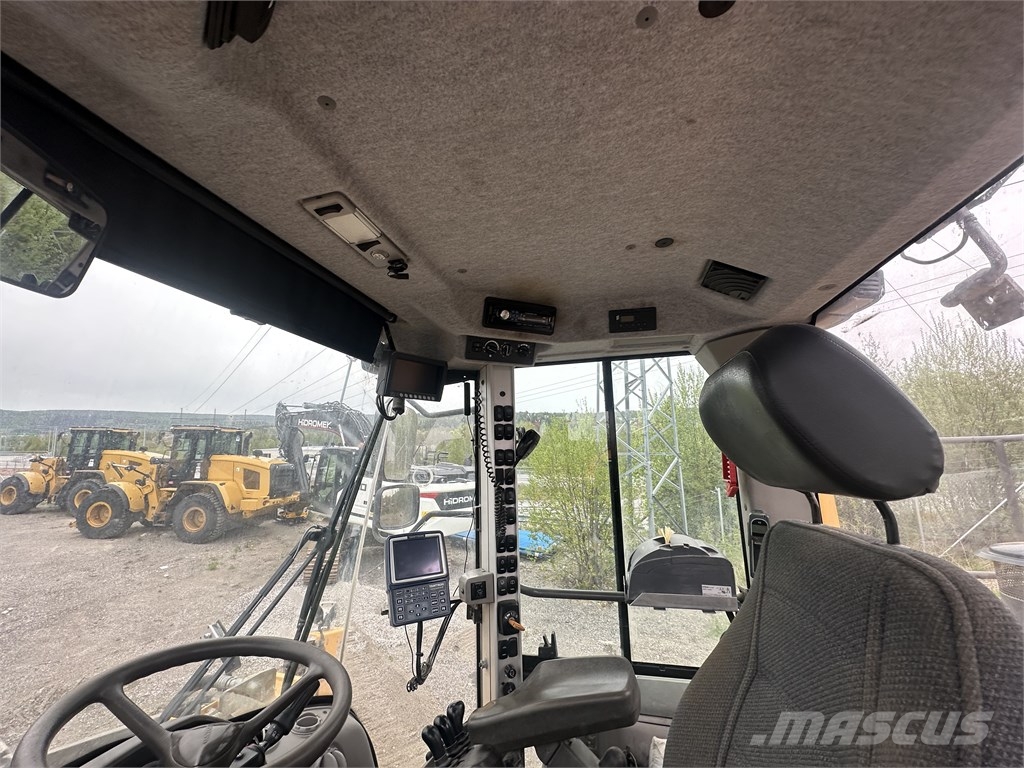 Volvo L 220 H Wielladers