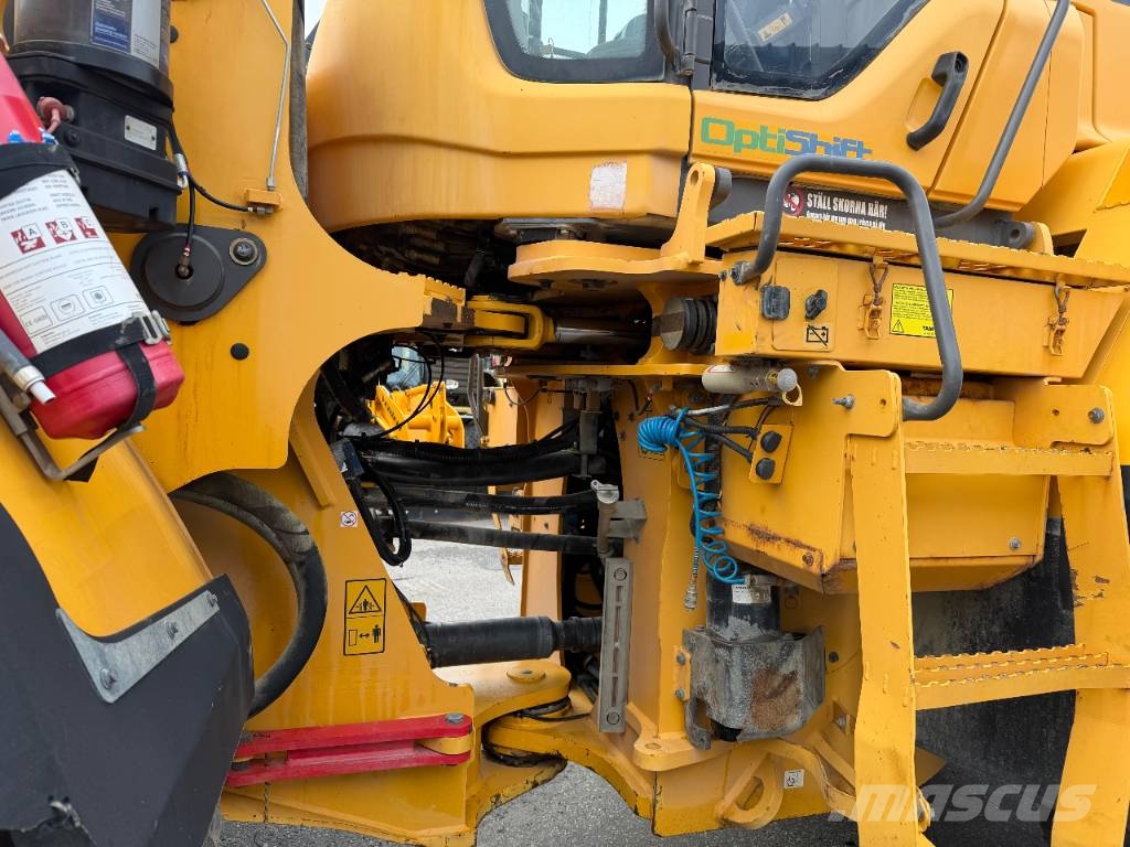 Volvo L 220 H Cargadoras sobre ruedas