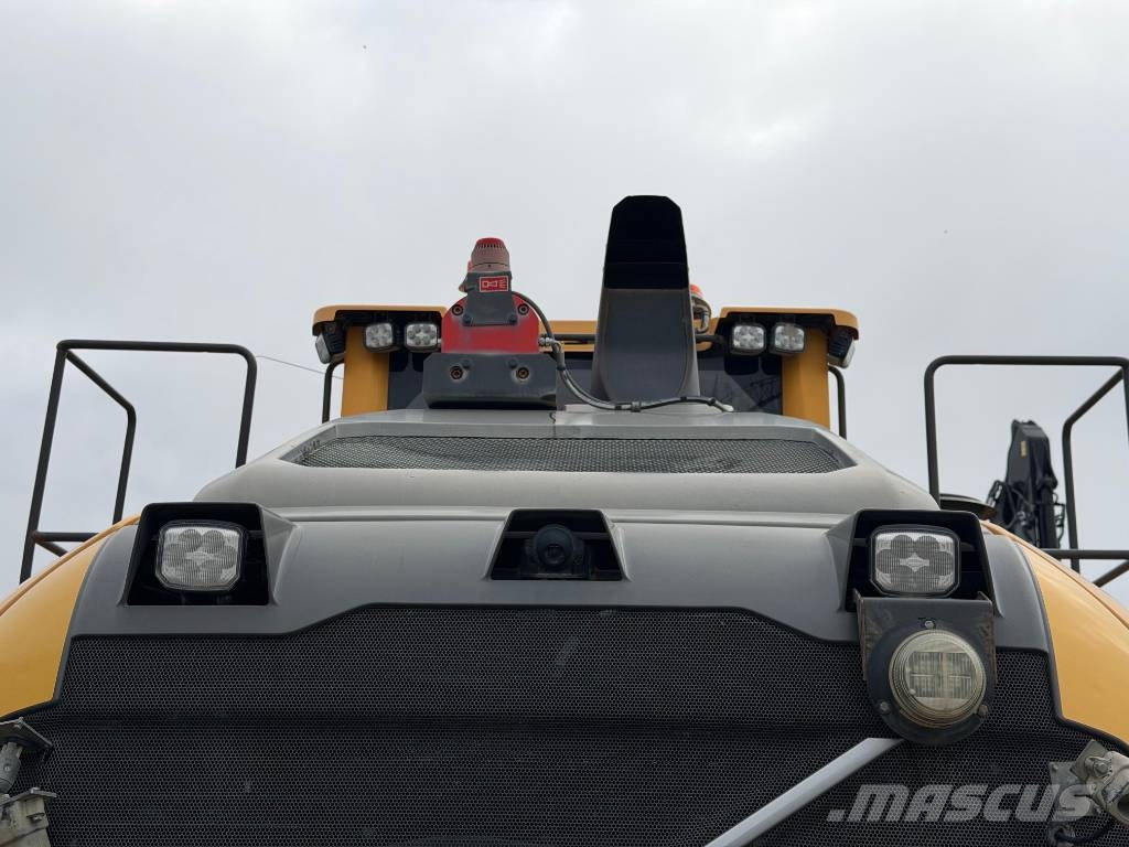 Volvo L 220 H Cargadoras sobre ruedas