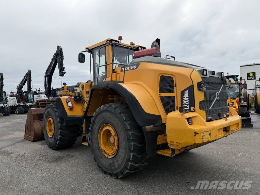 Volvo L 220 H Cargadoras sobre ruedas