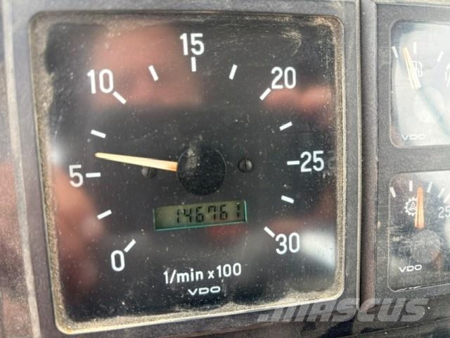 Lännen 940 Grävlastare