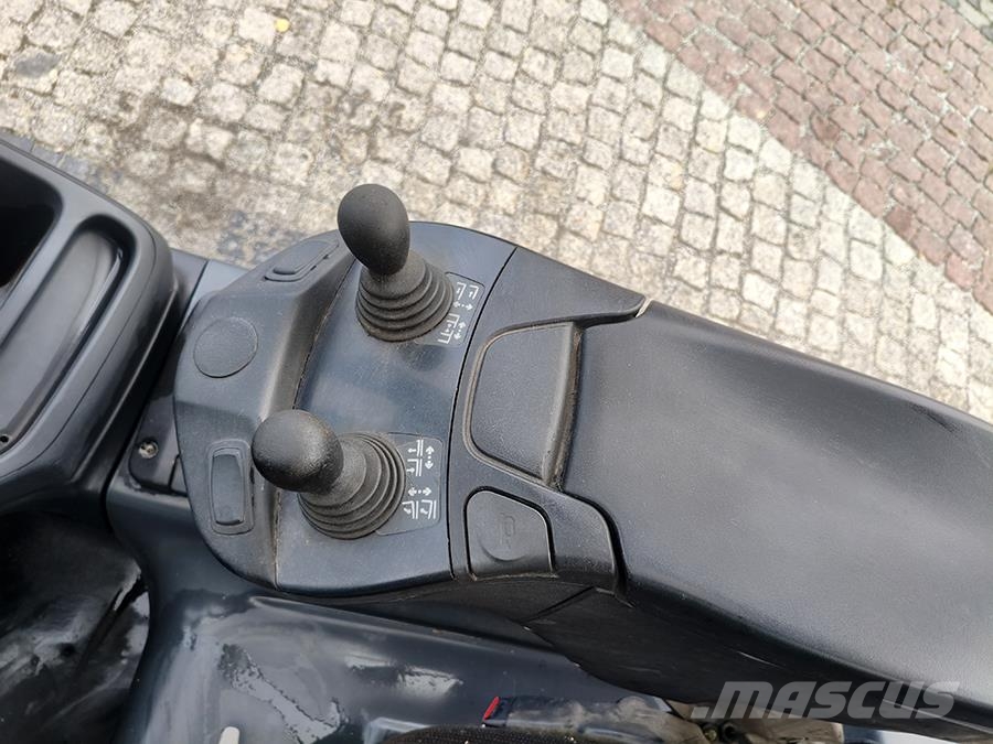 Linde E30L-01 Električni viličarji