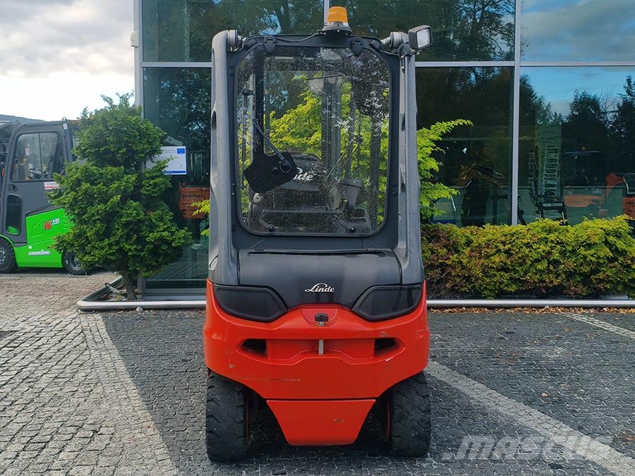 Linde E30L-01 Електрически вилични кари-повдигачи