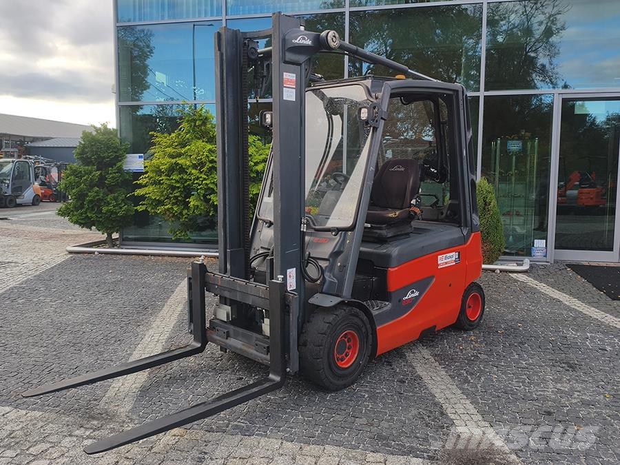 Linde E30L-01 Электропогрузчики