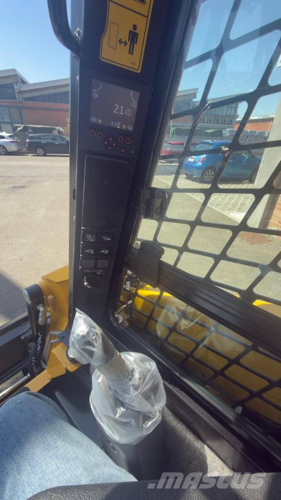Gehl R 135 Mini Pale Gommate