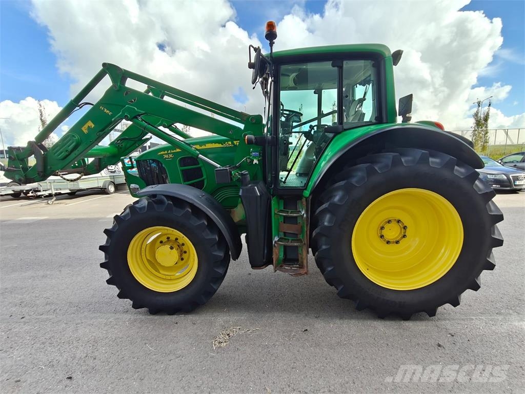 John Deere 7430 Premium Tractoren
