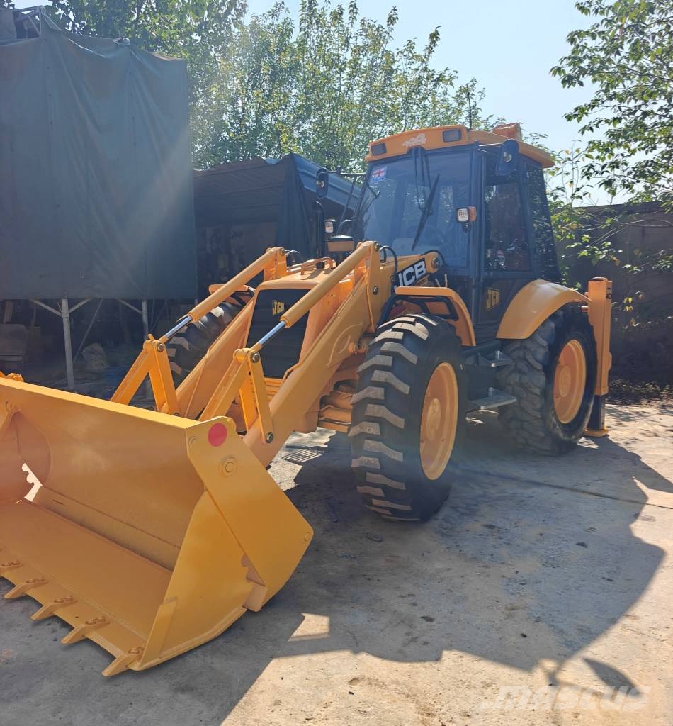 JCB 4 CX Rovokopači