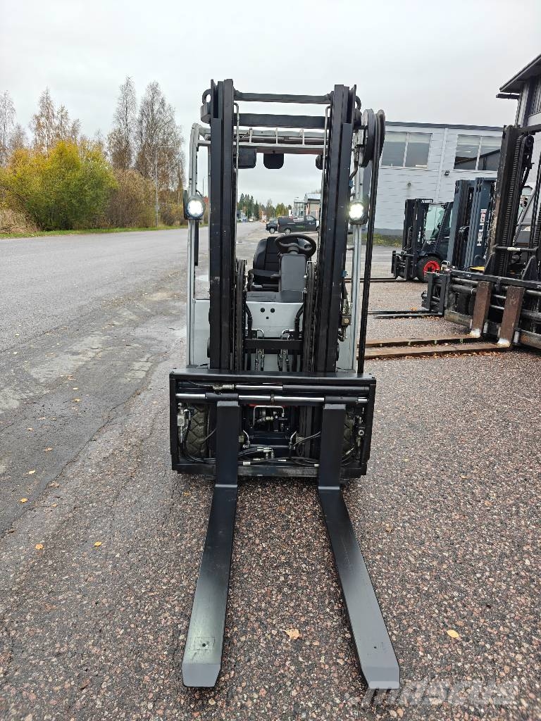 BT C3E180 sähkötrukki شاحنات ذات رافعات شوكية تعمل بالكهرباء